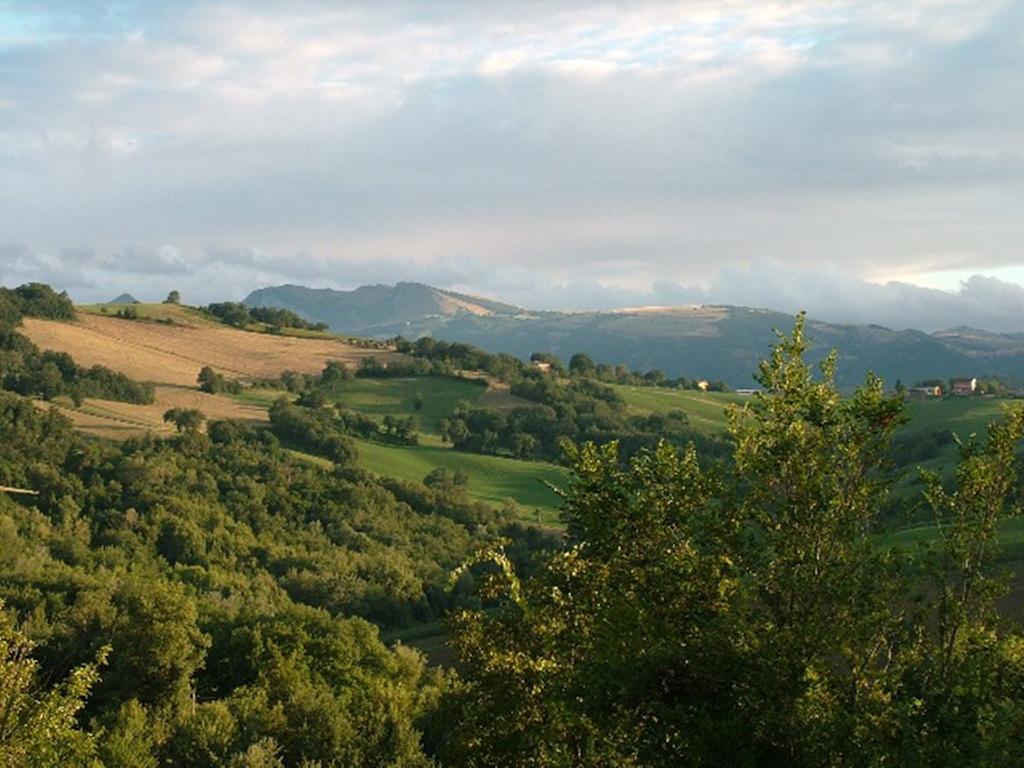 Valle del Lupo San Ginesio Esterno foto